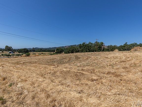5th image of 1635 Baird Road