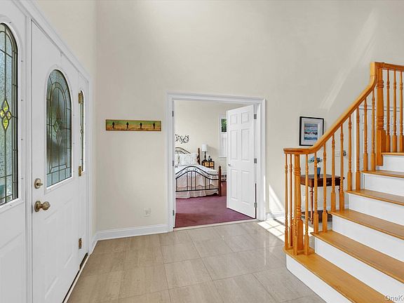 3rd image of 723 Doctors Path Estates