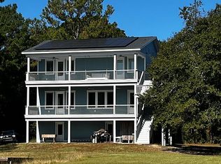 7947 Doar Rd, Awendaw, SC 29429