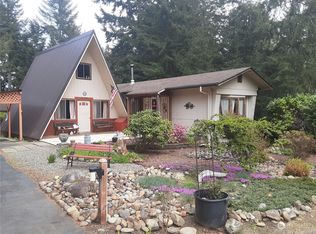 30 N Mountain View Ct, Lilliwaup, WA