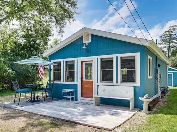 N4557 East Shore Place Road, Cambridge, WI 53523