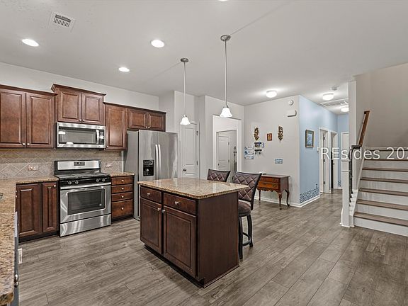 4th image of 56 Augustine Rd