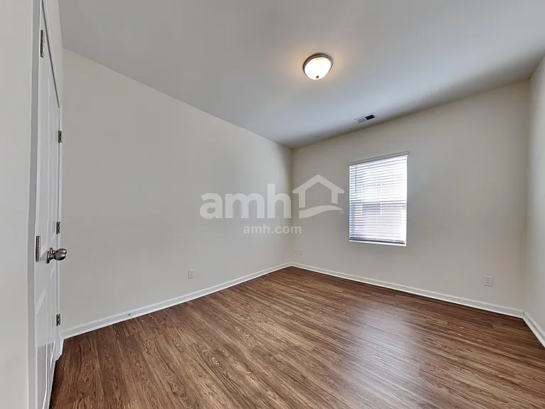 220 Orion Way — Photo 12