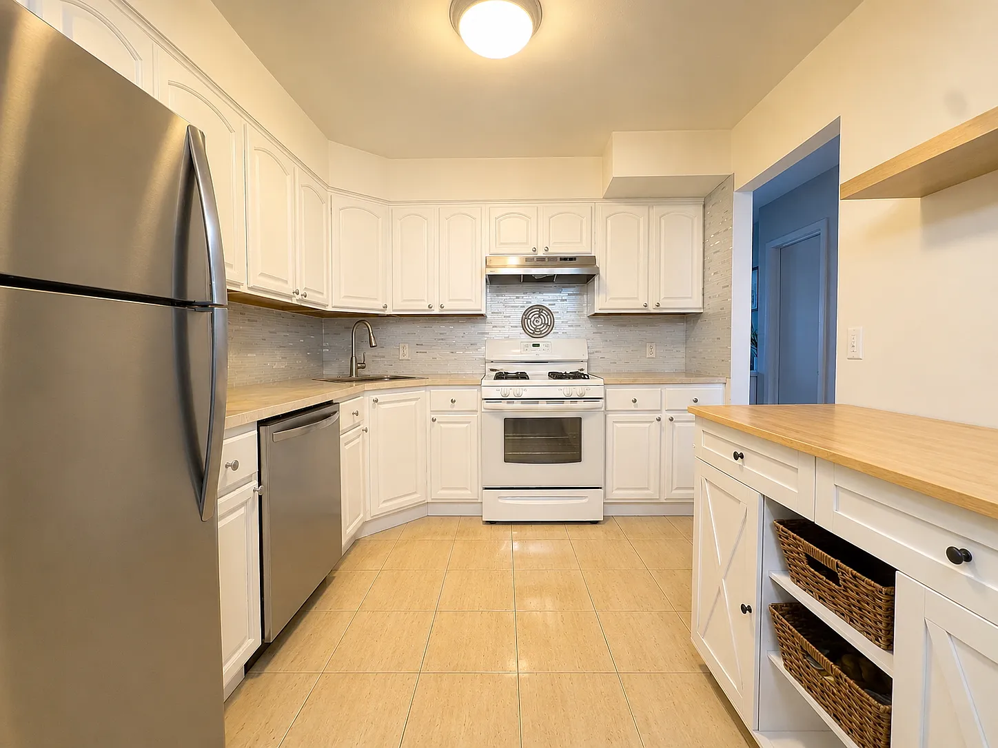 75-17 Caldwell Avenue — Photo 2