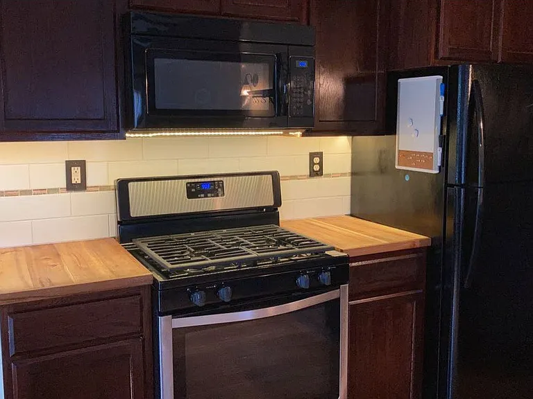 7615 Main St #1B — Photo 3