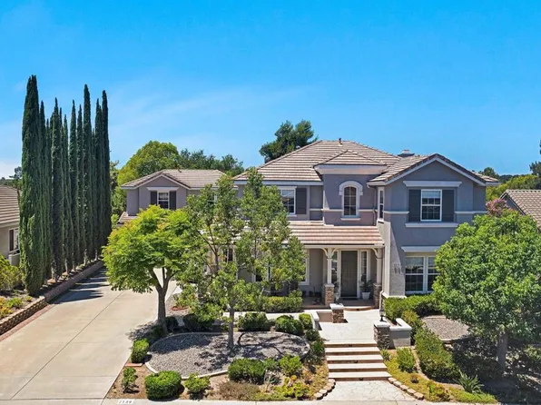 2139 Kirkcaldy Rd, Fallbrook, CA 92028