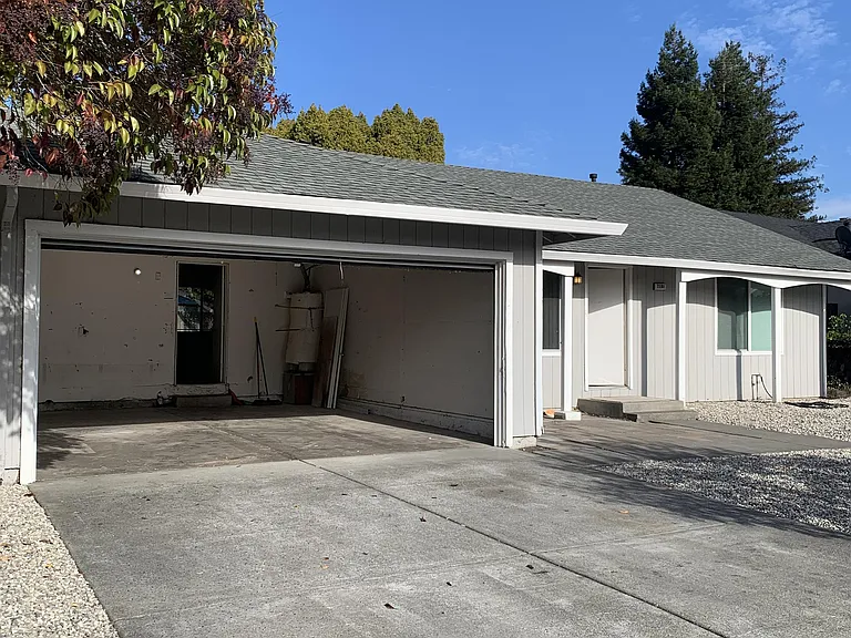 7181 Circle Dr — Photo 2