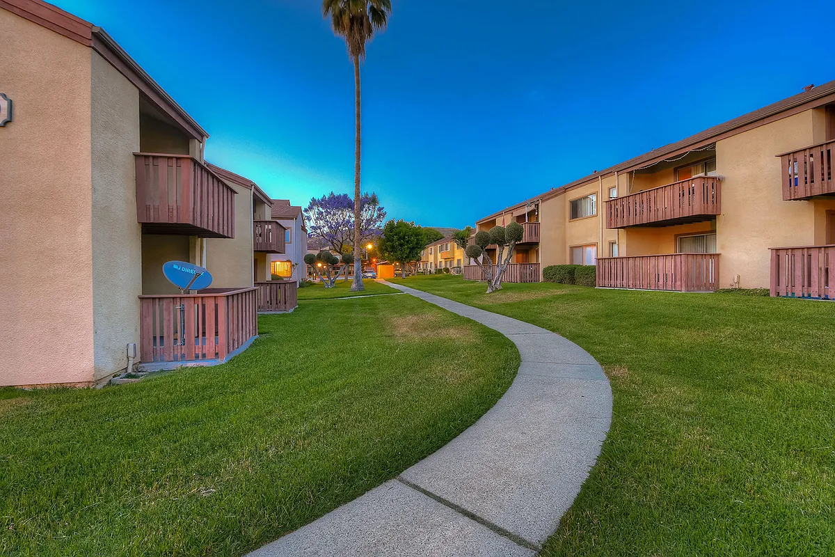 Building Photo - WOODSIDE VILLAGE