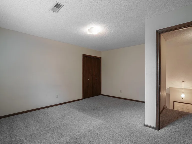 609 SE Bayberry Ln #A — Photo 13