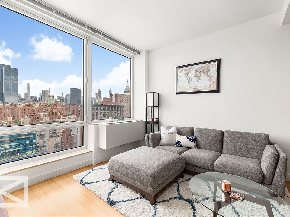 1st image of 450 W 17th St APT 1901