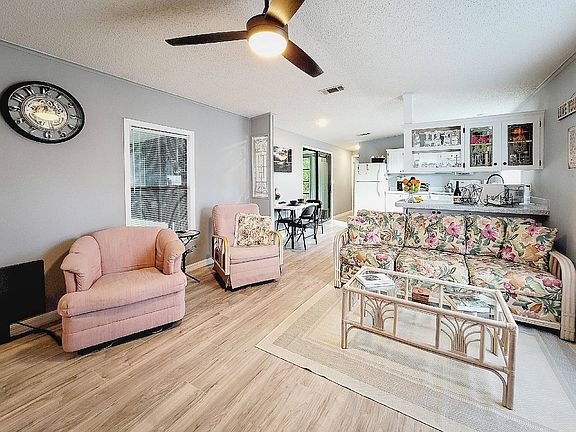 4th image of 226 Dixie Cir