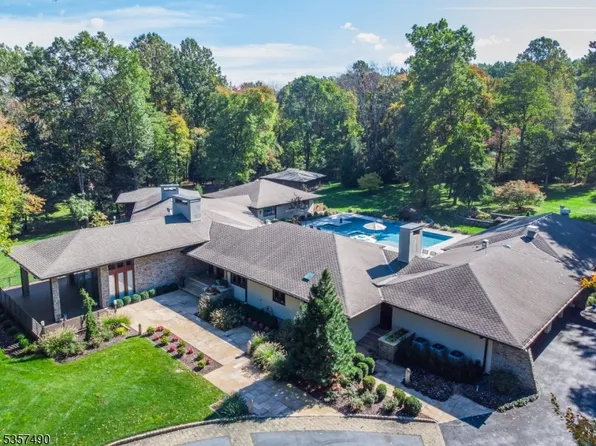 51 Beverly Dr, Bernardsville Boro, NJ 07924