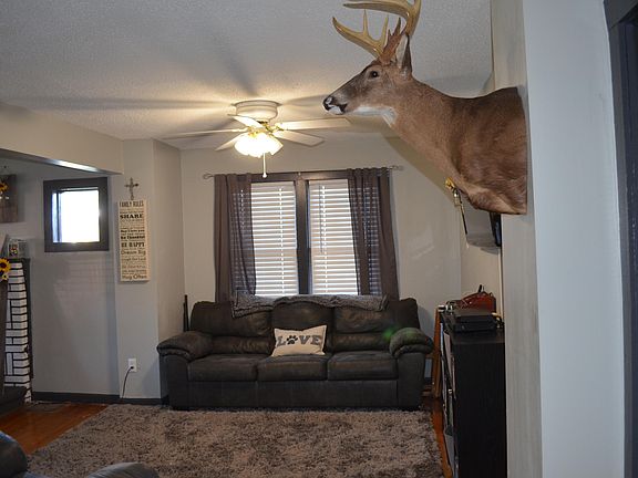 3rd image of 2437 Portland Ave