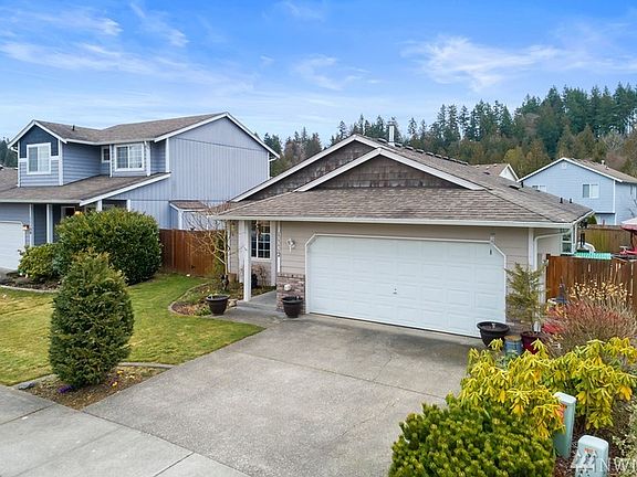 2nd image of 11112 184th Avenue Pl E