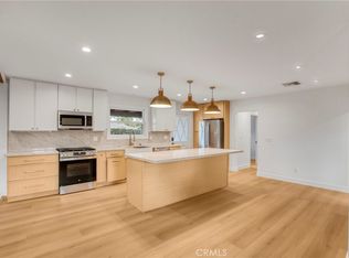 8666 Keokuk Ave, Winnetka, CA 91306