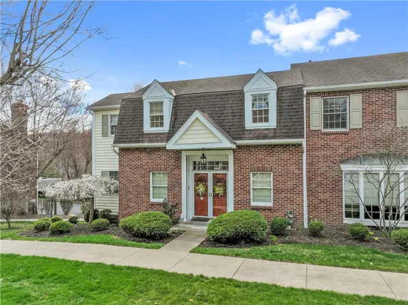 105 Bayberry Ct, McMurray, PA 15317