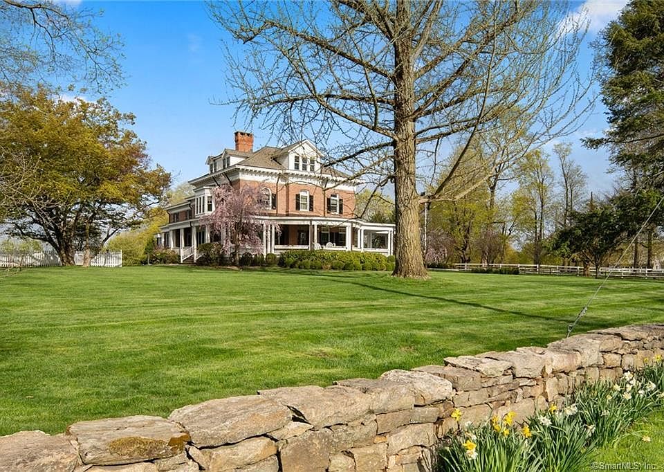 1st image of 757 Oenoke Ridge