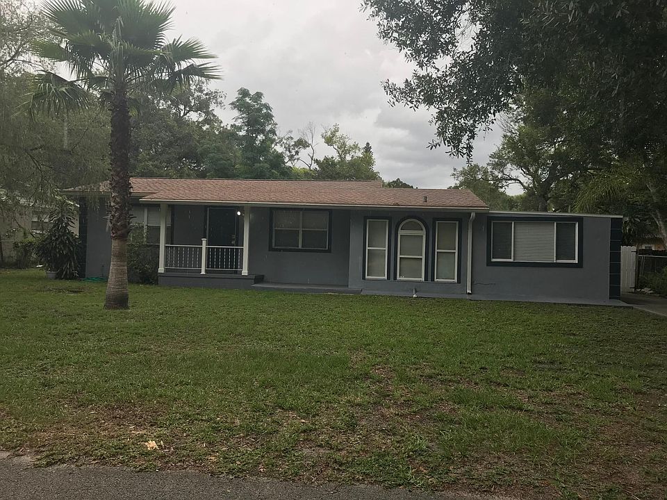 1st image of 811 Alicia Ave