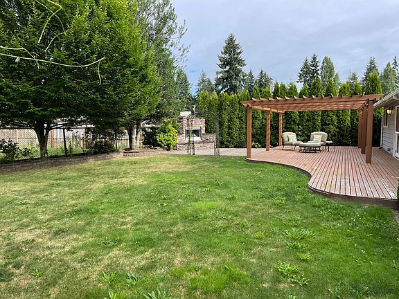 2nd image of 1013 163rd Ave SE
