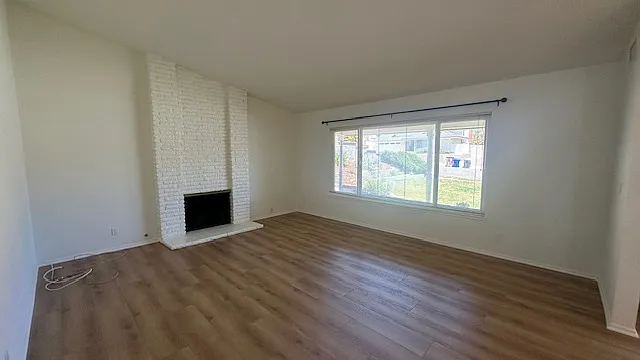 329 Regis Ave — Photo 9