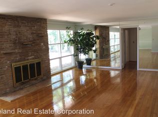 613 Pinetree Cir, Virginia Beach, VA 23452