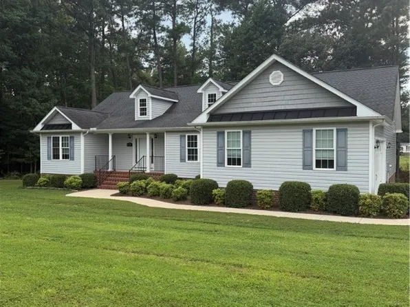 6720 Claiborne Rd, Sutherland, VA 23885