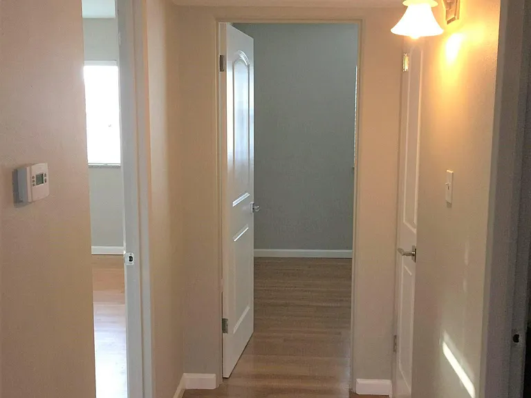 520 Mariedale Dr — Photo 13