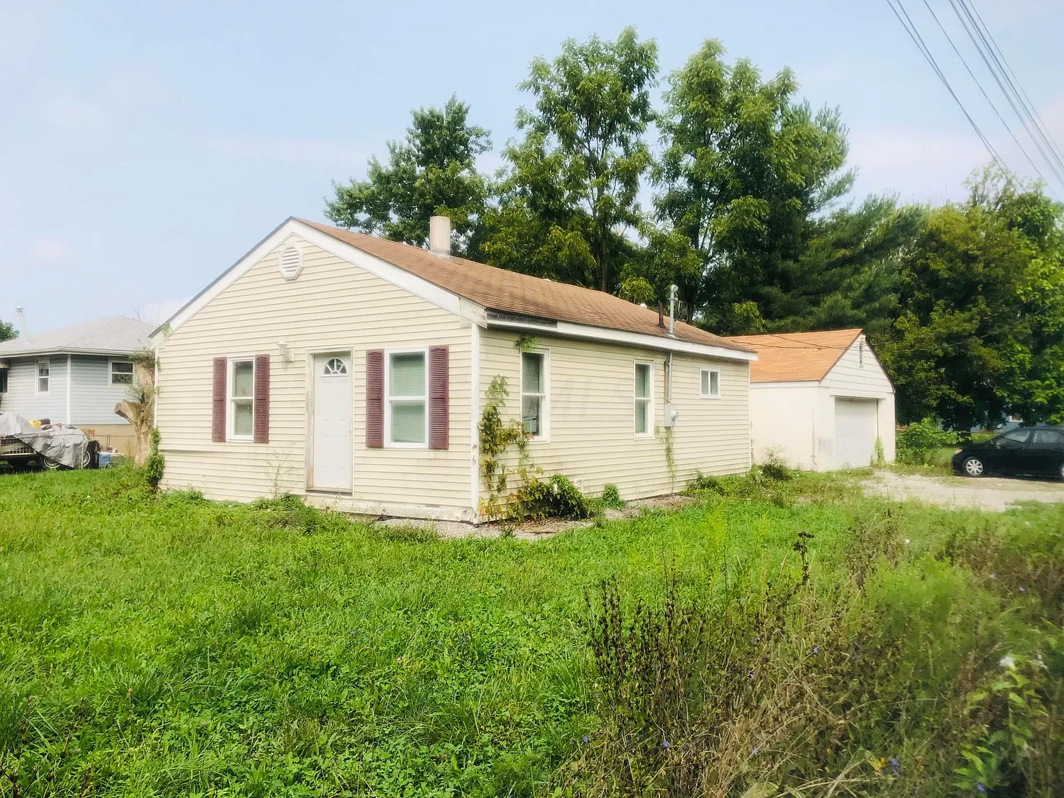 686 Hilock Rd photo 1