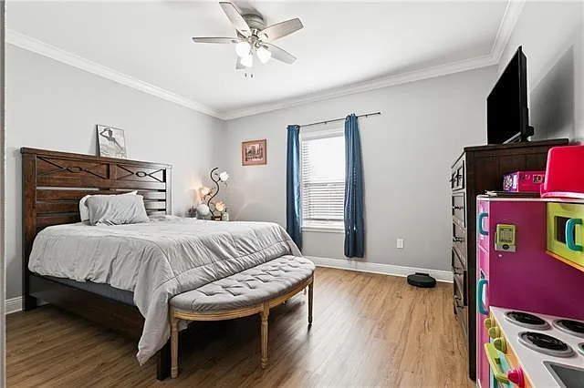 3136 Lexington St — Photo 7