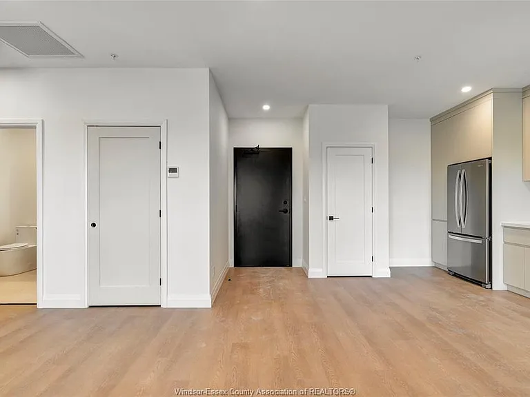 4400 Laurier Pkwy #525 — Photo 2