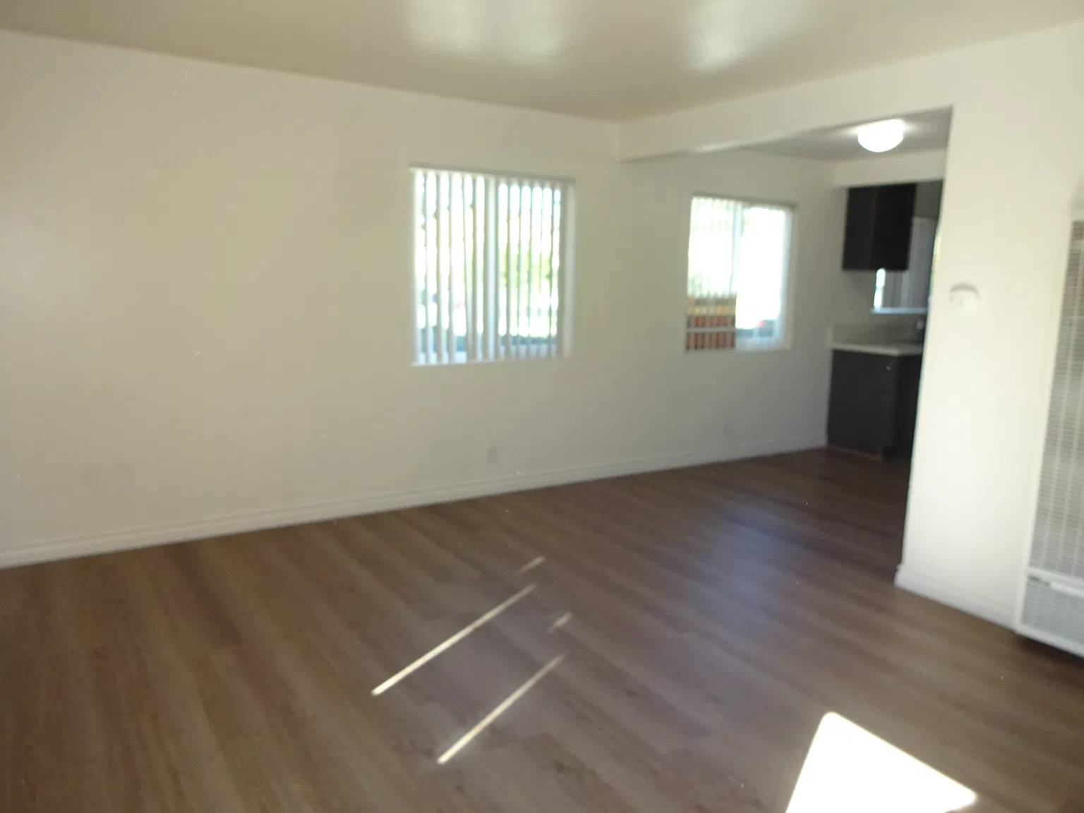 3 bed, 1.5 bath, $2,700 — Photo 3