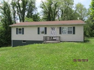 819 Moore Rd, Rockwood, PA 15557