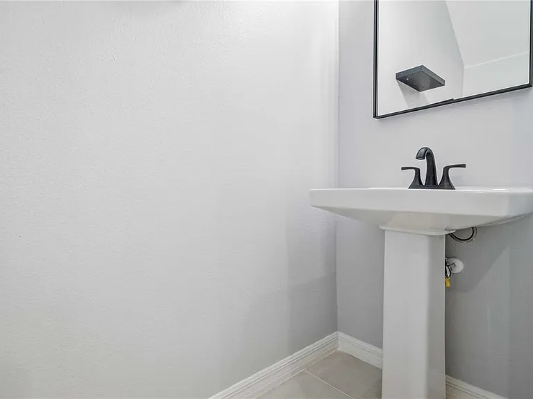 11779 Glenside Ter — Photo 19