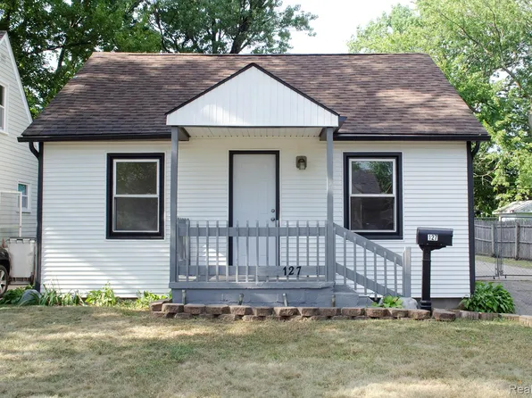 127 E Shevlin Ave, Hazel Park, MI 48030