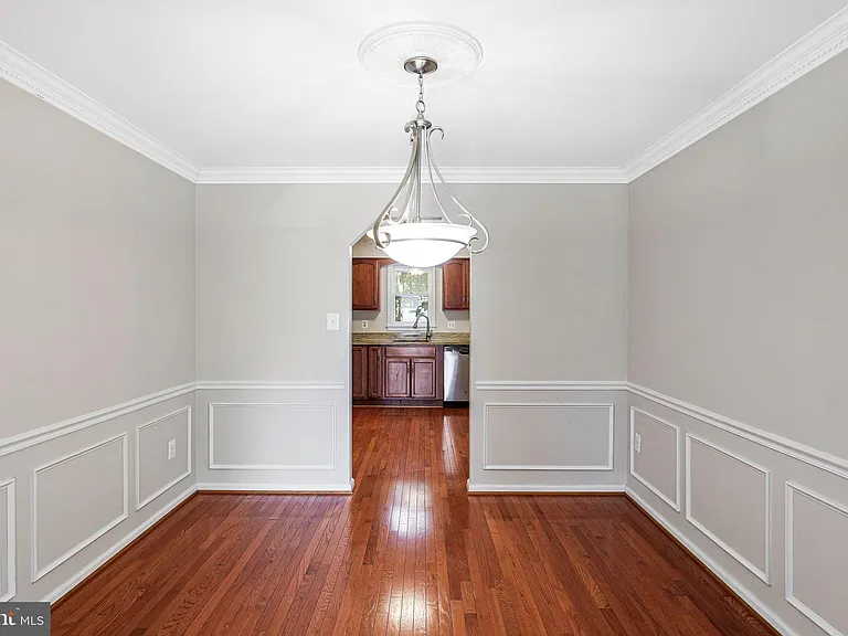 2852 Yarn Ct — Photo 8