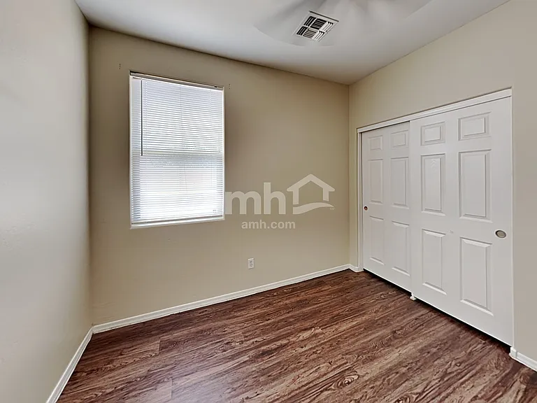 15342 W Morning Glory St — Photo 10