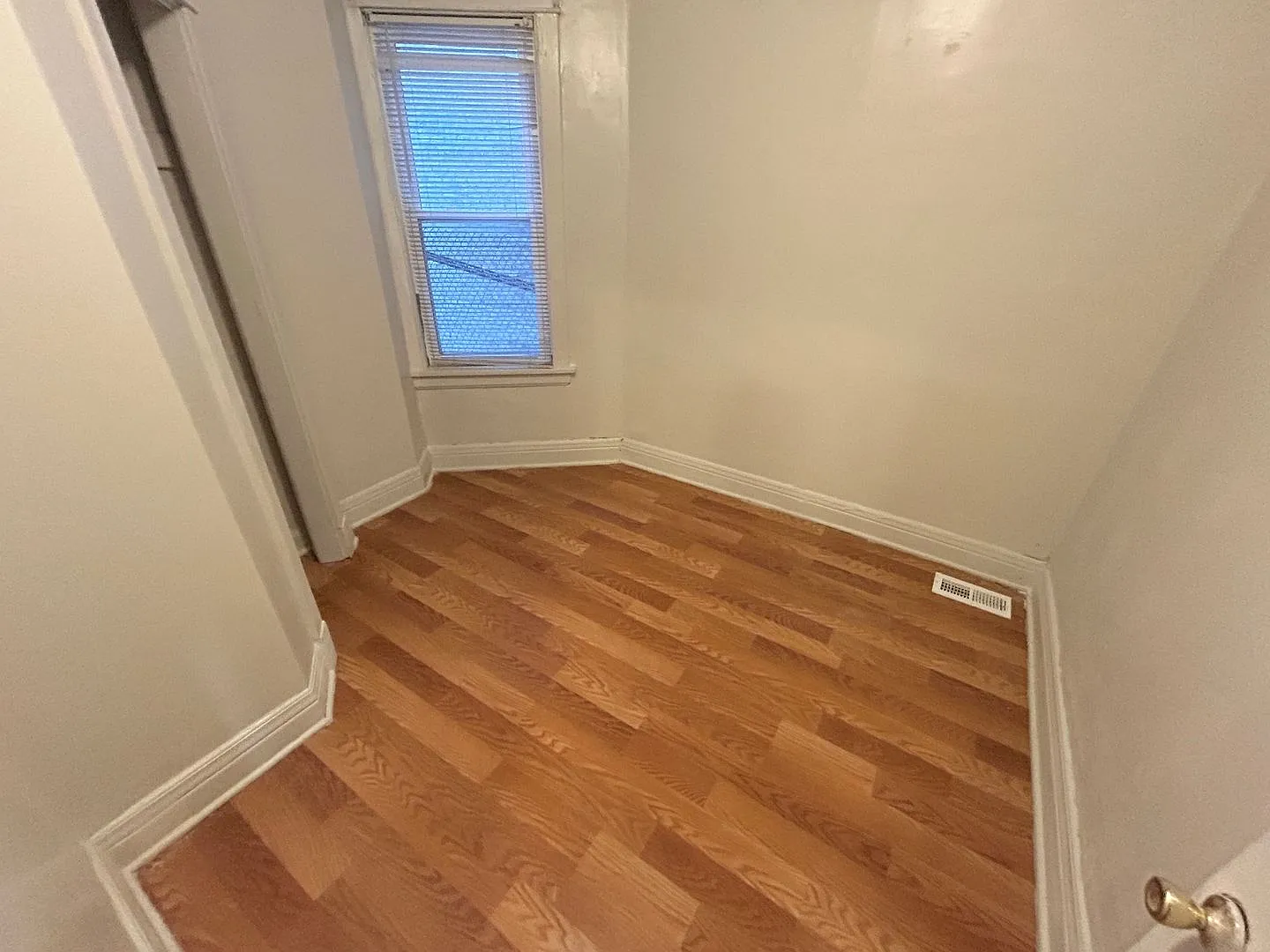 57 Chicago Ave — Photo 4