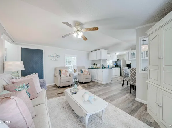 6912 Sunrise Dr, Panama City Beach, FL 32407