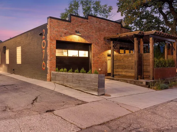 2076 Grand Ave, Saint Paul, MN 55105