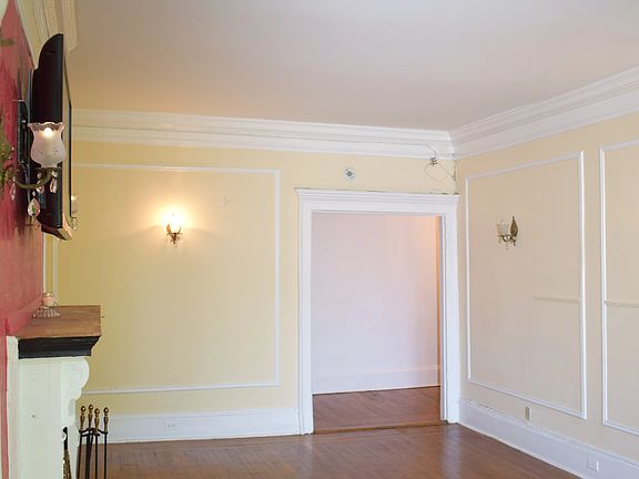 5th image of 400 Convent Ave #51SW