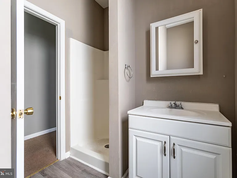 1706 N Willington St — Photo 31