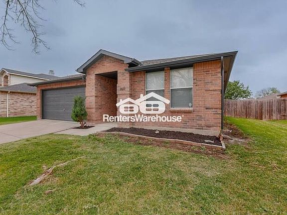 4th image of 1617 Fieldstone Dr