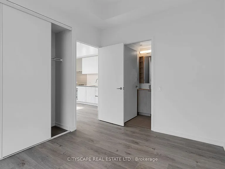 7890 Jane St #2502 — Photo 38