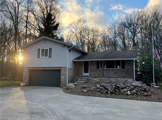 5228 Chickasaw Rd, Richfield, OH 44286