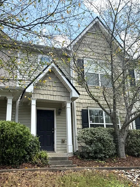2 bed, 2.5 bath, 1742 sqft, $1,995 — Photo 1