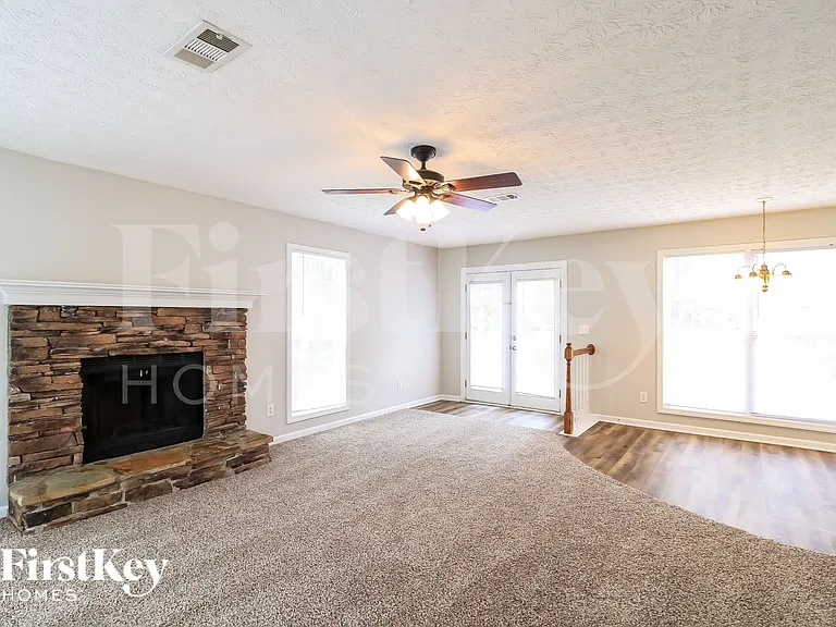 15 Fenwick Way — Photo 4