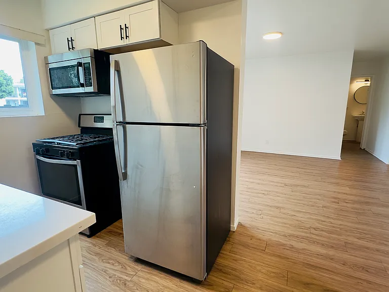 201 Ladera St #3 — Photo 2