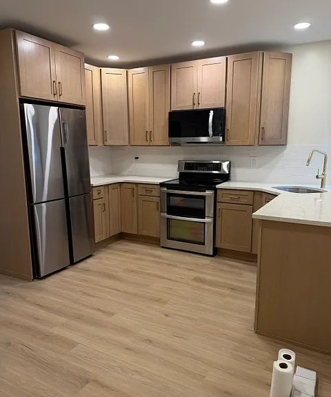 2309 S 22nd St — Photo 3