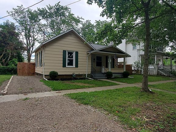 2nd image of 315 8th St