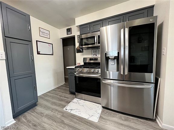 4th image of 635 Bayridge Blvd